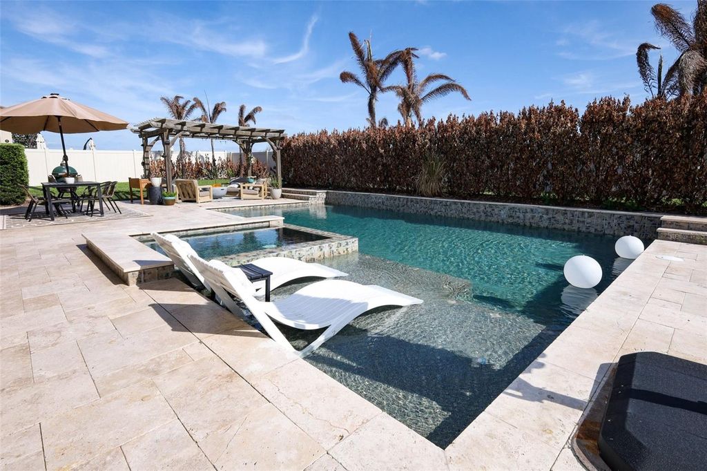 Image 48 of property listing at 3956 ISLE VISTA AVENUE, Belle Isle, FL 32812