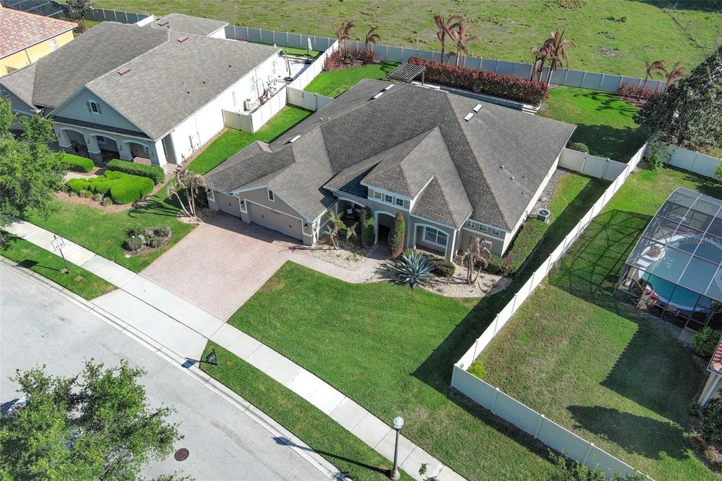 Image 63 of property listing at 3956 ISLE VISTA AVENUE, Belle Isle, FL 32812