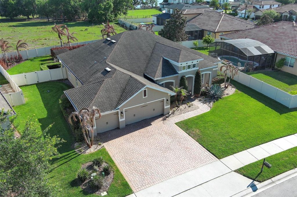 Image 74 of property listing at 3956 ISLE VISTA AVENUE, Belle Isle, FL 32812
