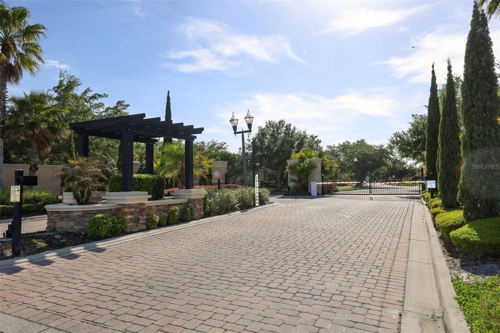 Image 81 of property listing at 3956 ISLE VISTA AVENUE, Belle Isle, FL 32812