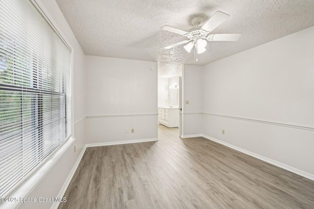 491 Seahorse Circle SE, Palm Bay, FL 32909