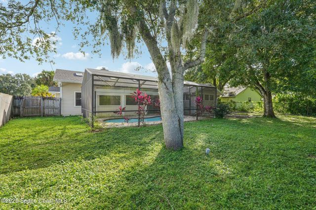491 Seahorse Circle SE, Palm Bay, FL 32909