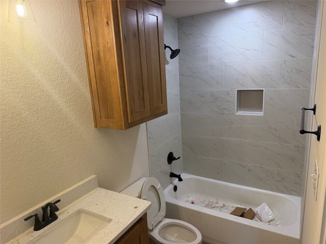 164 Altom Road, Springtown, TX 76082