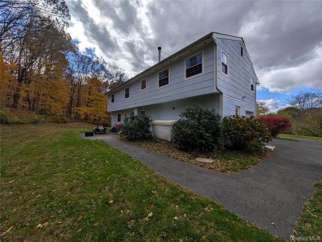 5 Equestrian Acres, Brewster, NY 10509