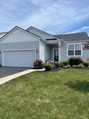 2304 Boston Mills Drive, Grove City, OH 43123