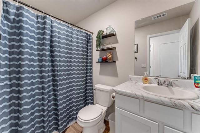 3460 Red Tail Way, Farmington, AR 72730