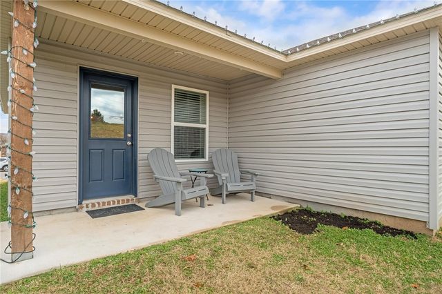 3460 Red Tail Way, Farmington, AR 72730