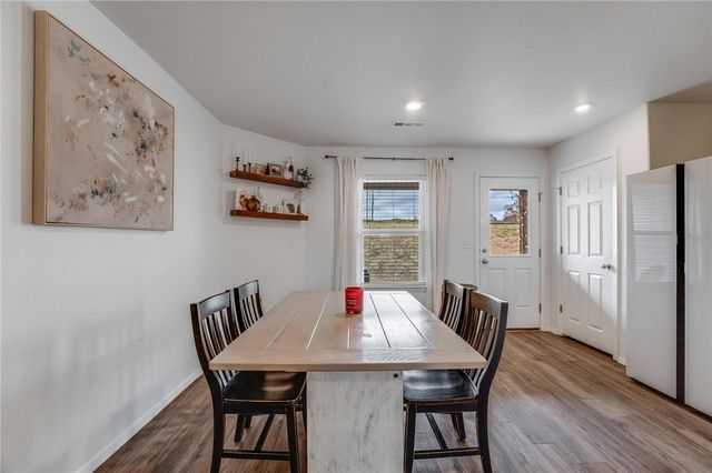 3460 Red Tail Way, Farmington, AR 72730