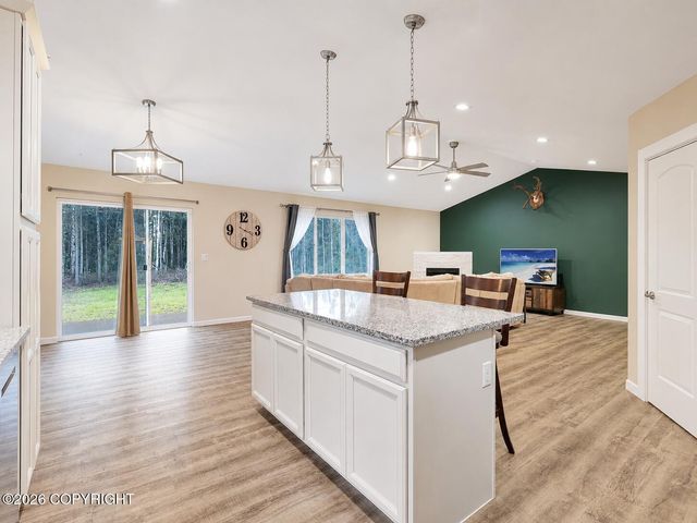680 E Diamond Wood Way, Wasilla, AK 99654