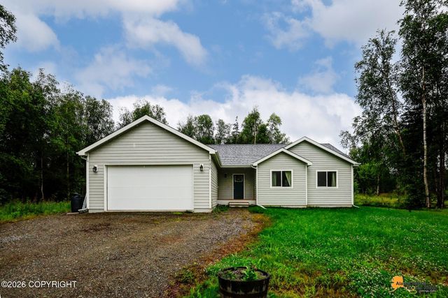 680 E Diamond Wood Way, Wasilla, AK 99654