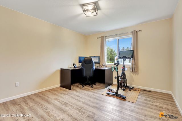 680 E Diamond Wood Way, Wasilla, AK 99654