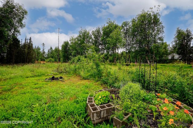 680 E Diamond Wood Way, Wasilla, AK 99654