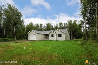 680 E Diamond Wood Way, Wasilla, AK 99654