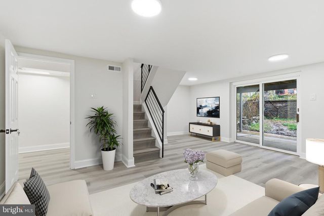 3206 KILBURN RD, Philadelphia, PA 19114