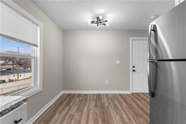 804 N 83rd Drive, Kansas City, KS 66112