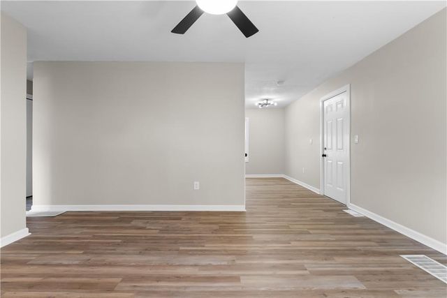 804 N 83rd Drive, Kansas City, KS 66112