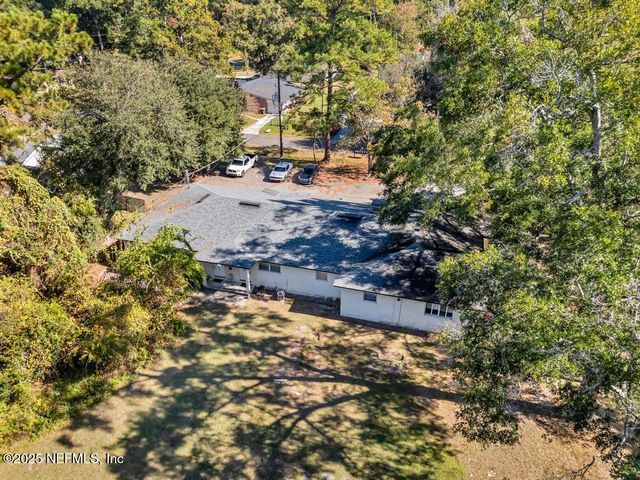 1130 FOUNTAIN Road, Jacksonville, FL 32205