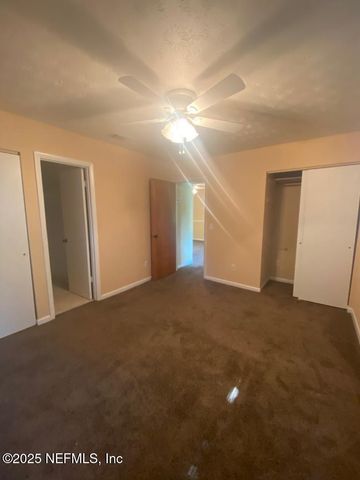 1130 FOUNTAIN Road, Jacksonville, FL 32205