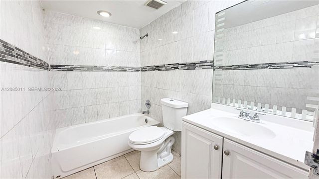 5100 SW 41st Street 115, Pembroke Park, FL 33023