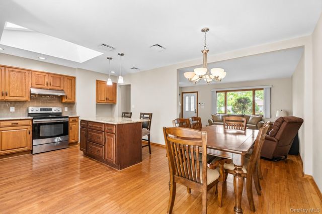 51 Longworth Avenue, Dix Hills, NY 11746