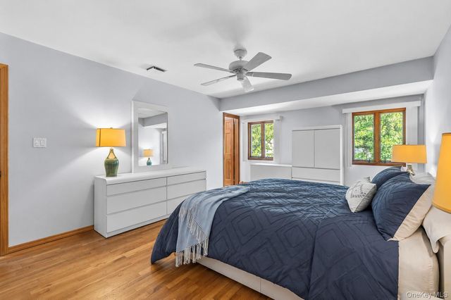 51 Longworth Avenue, Dix Hills, NY 11746
