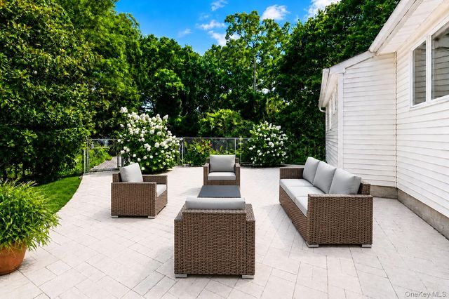51 Longworth Avenue, Dix Hills, NY 11746