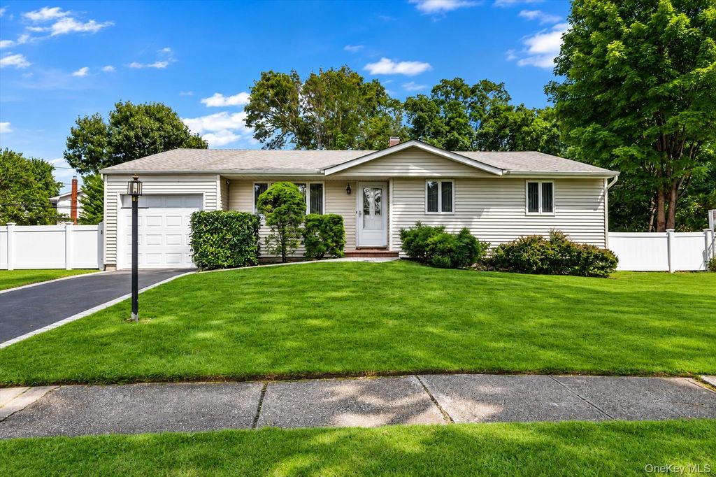 51 Longworth Avenue, Dix Hills, NY 11746