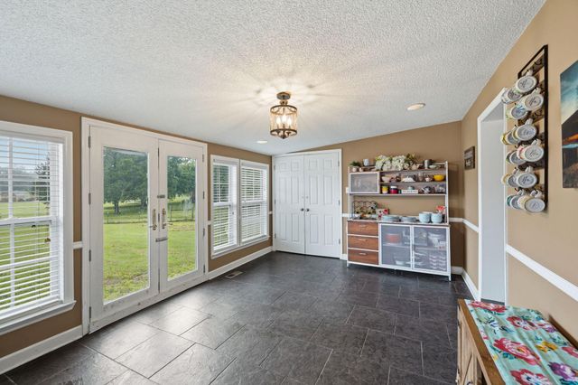 871 Kile Lake Road SE, Cleveland, TN 37323