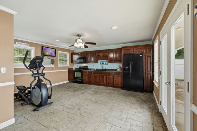 871 Kile Lake Road SE, Cleveland, TN 37323