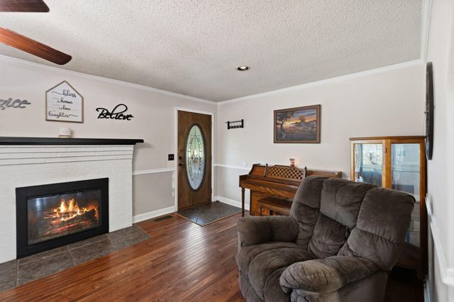 871 Kile Lake Road SE, Cleveland, TN 37323