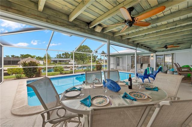 5240 SW 2nd PL, Cape Coral, FL 33914