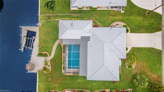 5240 SW 2nd PL, Cape Coral, FL 33914