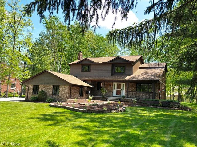 7447 McLELLAN Drive, Walton Hills, OH 44146