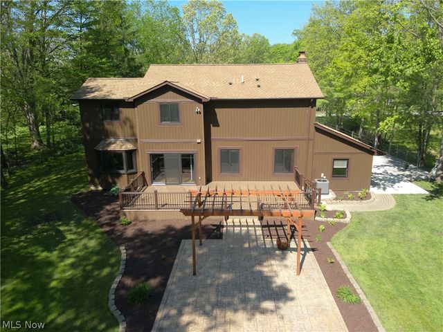 7447 McLELLAN Drive, Walton Hills, OH 44146