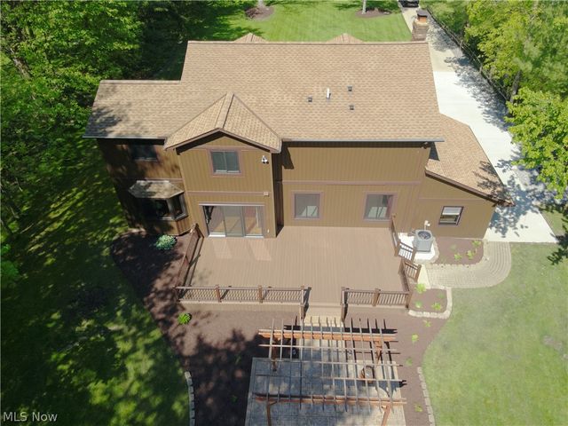 7447 McLELLAN Drive, Walton Hills, OH 44146