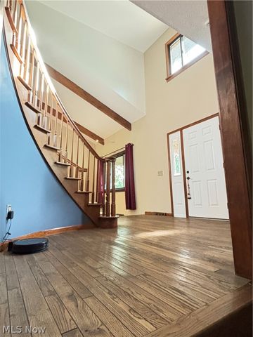 7447 McLELLAN Drive, Walton Hills, OH 44146