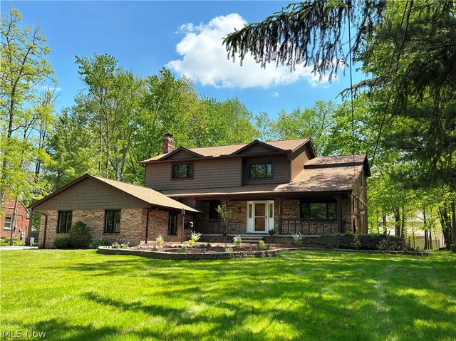 7447 McLELLAN Drive, Walton Hills, OH 44146
