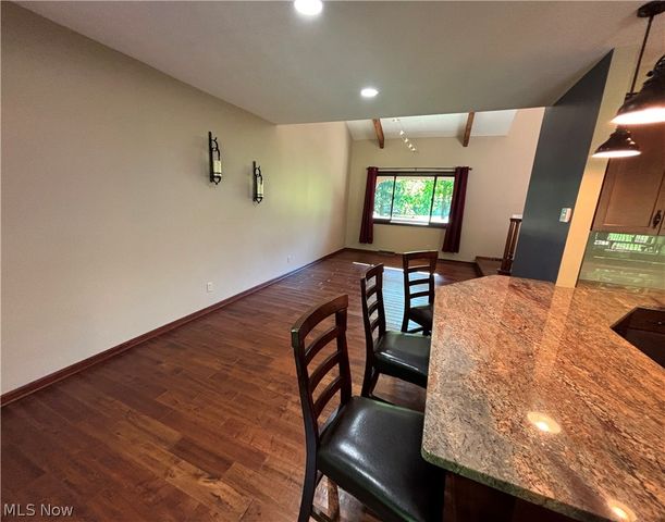 7447 McLELLAN Drive, Walton Hills, OH 44146