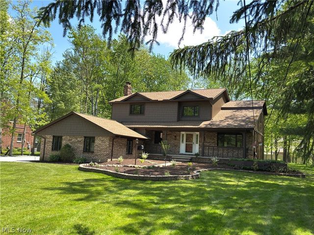 7447 McLELLAN Drive, Walton Hills, OH 44146