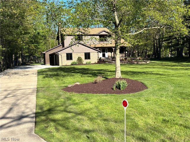7447 McLELLAN Drive, Walton Hills, OH 44146