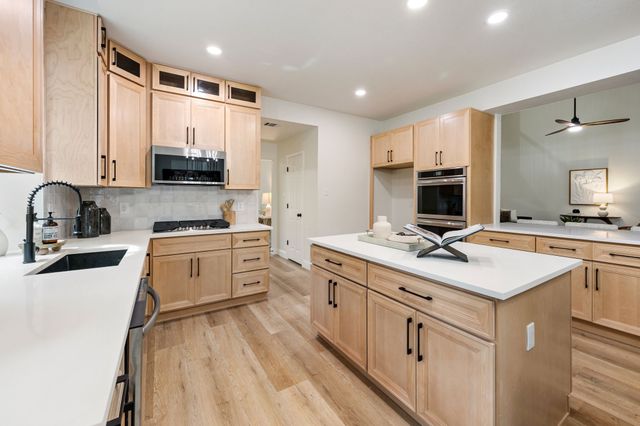 2709 Northshore Boulevard, Flower Mound, TX 75022