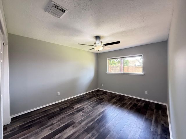 1853 El Mar Lane, Seabrook, TX 77586