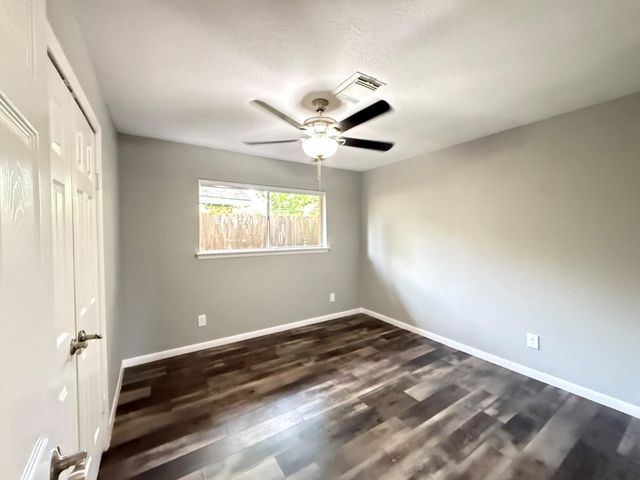 1853 El Mar Lane, Seabrook, TX 77586