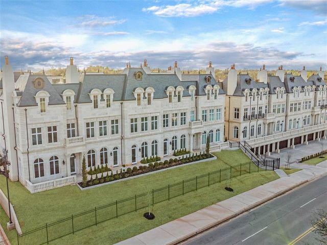 6100 NW Grand Boulevard 6103, Oklahoma City, OK 73118