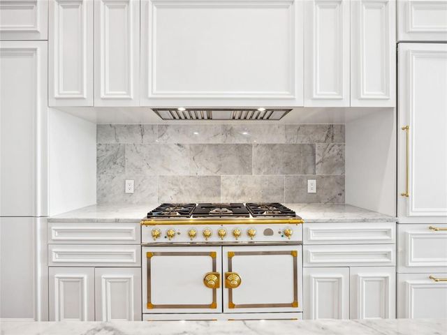 6100 NW Grand Boulevard 6103, Oklahoma City, OK 73118