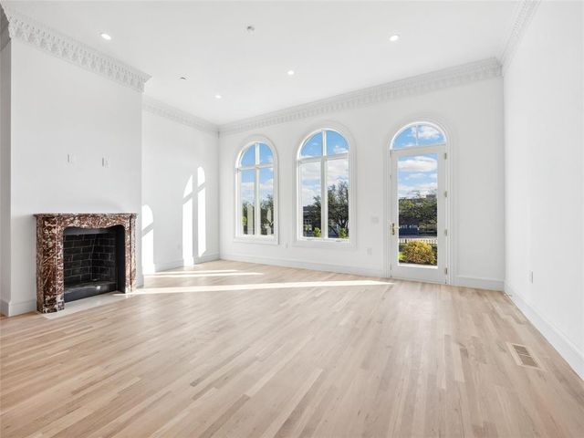 6100 NW Grand Boulevard 6103, Oklahoma City, OK 73118