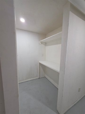 709 SW Garfield Ave, Lawton, OK 73501