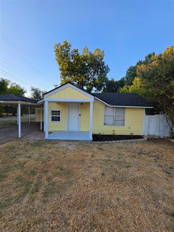 709 SW Garfield Ave, Lawton, OK 73501