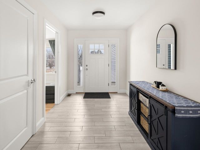 49 Hill Road, South Hero, VT 05486