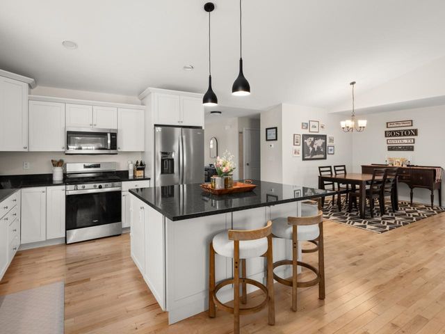 49 Hill Road, South Hero, VT 05486